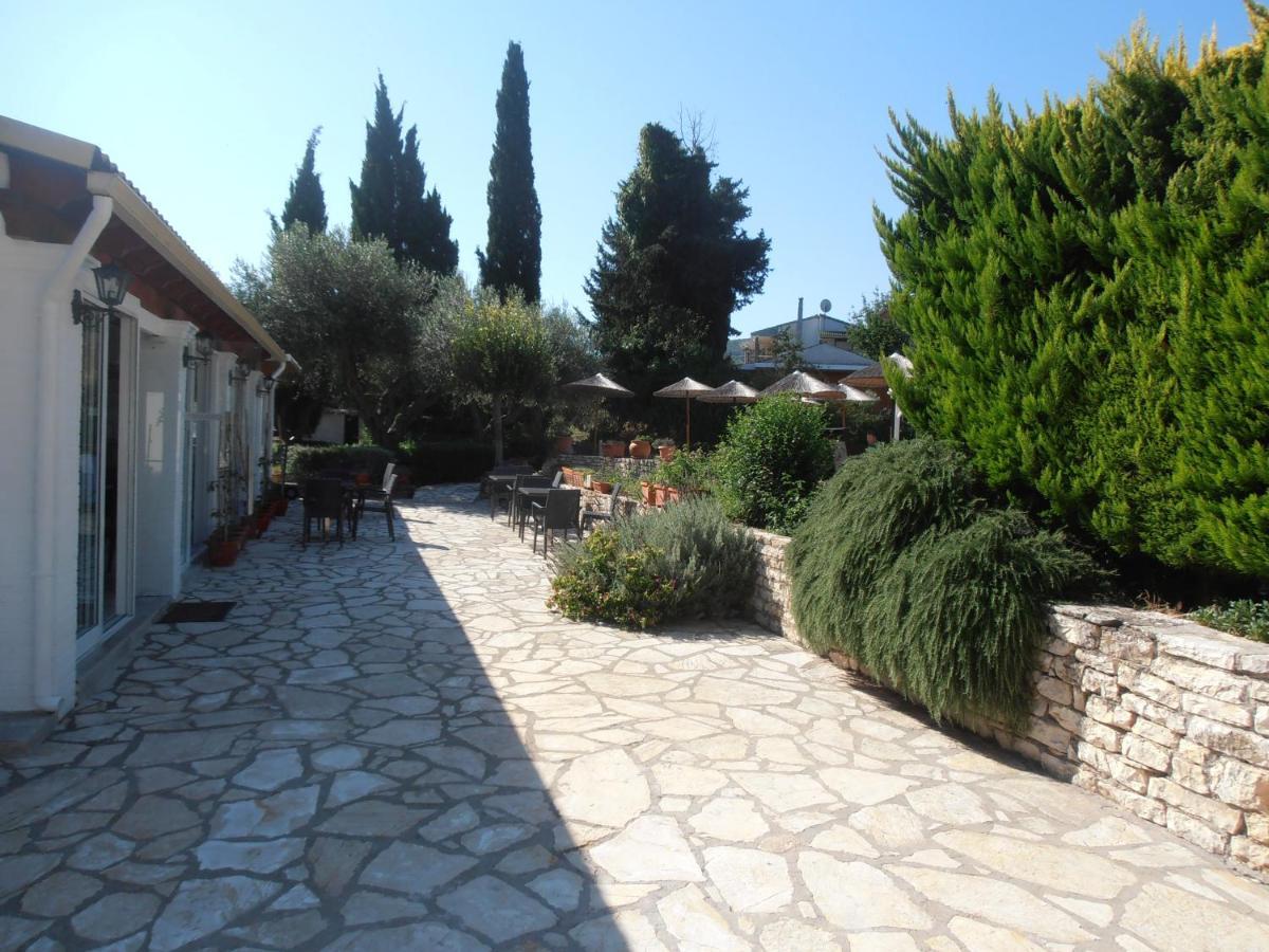 Hotel Frosini Gardens Kassiopi Exterior foto