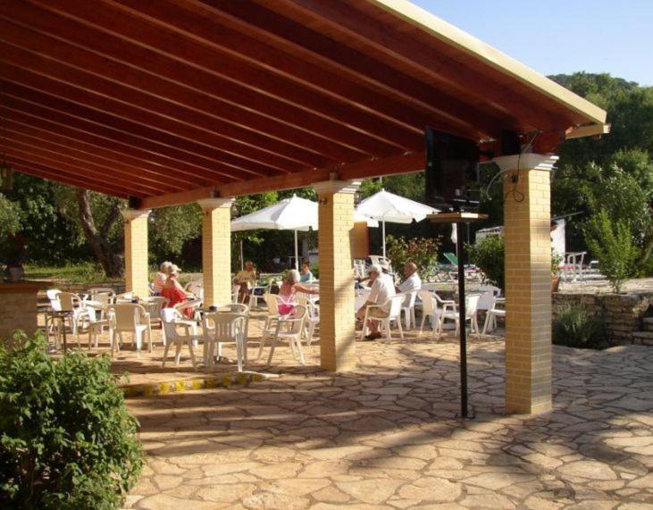 Hotel Frosini Gardens Kassiopi Exterior foto